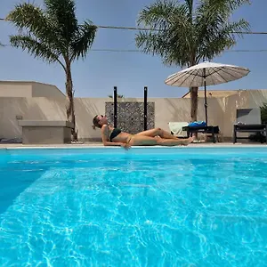 Mrbrown - Cinzia Beach Aparthotel